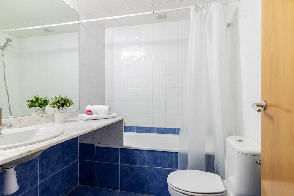 Port Canigo Apartments Ρόζες Εξωτερικό φωτογραφία