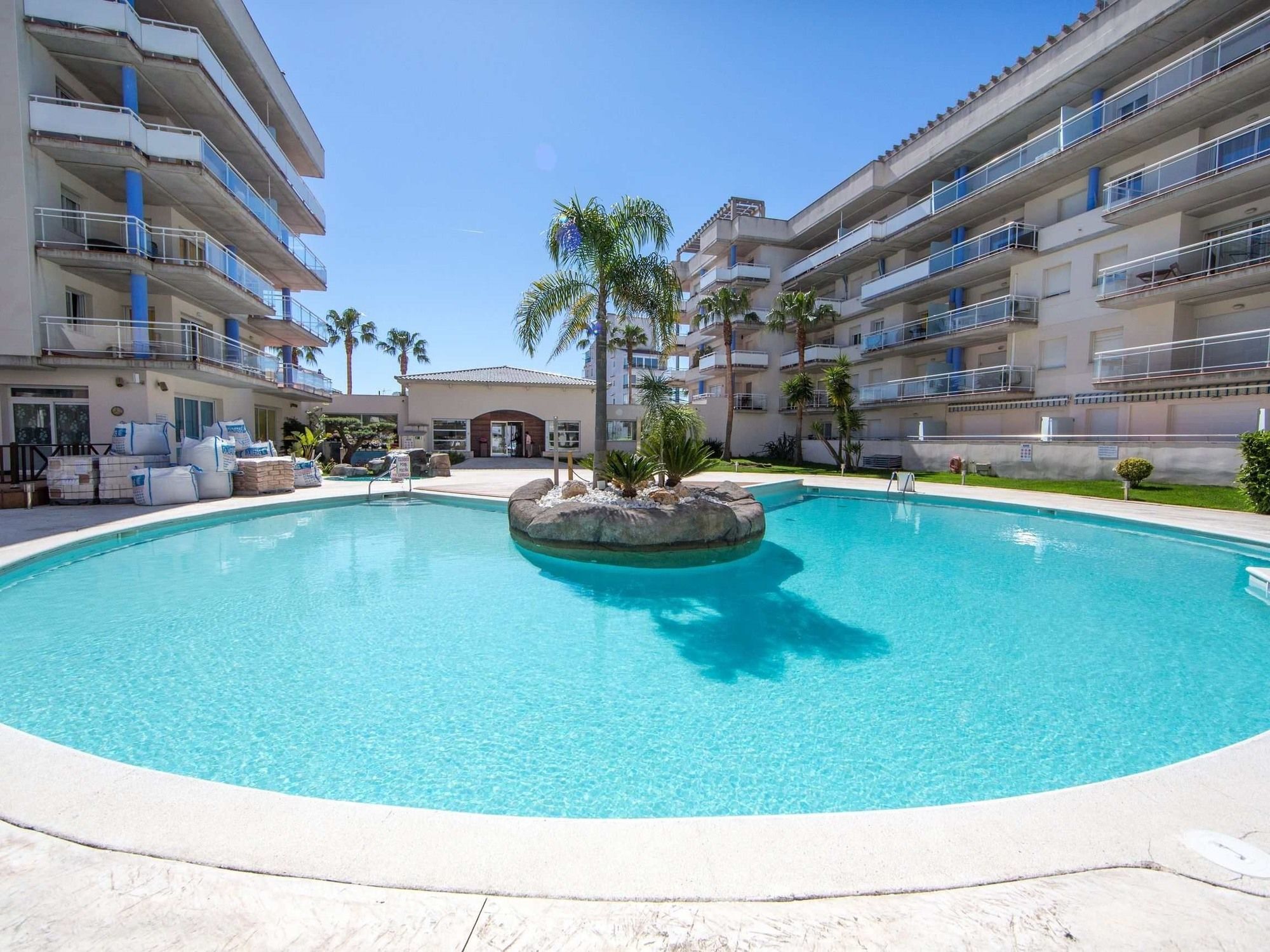 Port Canigo Apartments Ρόζες Εξωτερικό φωτογραφία
